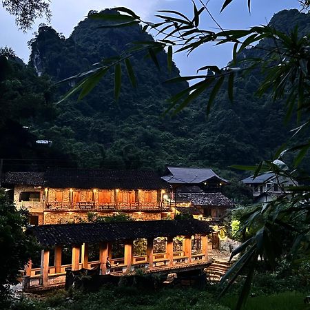 Tay Homestay Lang Da Co Khuoi Ky- Ban Gioc Као Банг Екстериор снимка