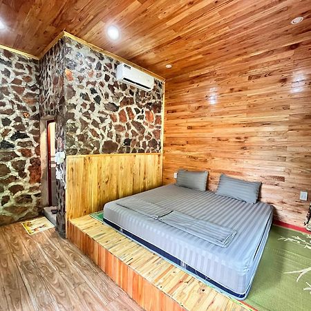 Tay Homestay Lang Da Co Khuoi Ky- Ban Gioc Као Банг Екстериор снимка