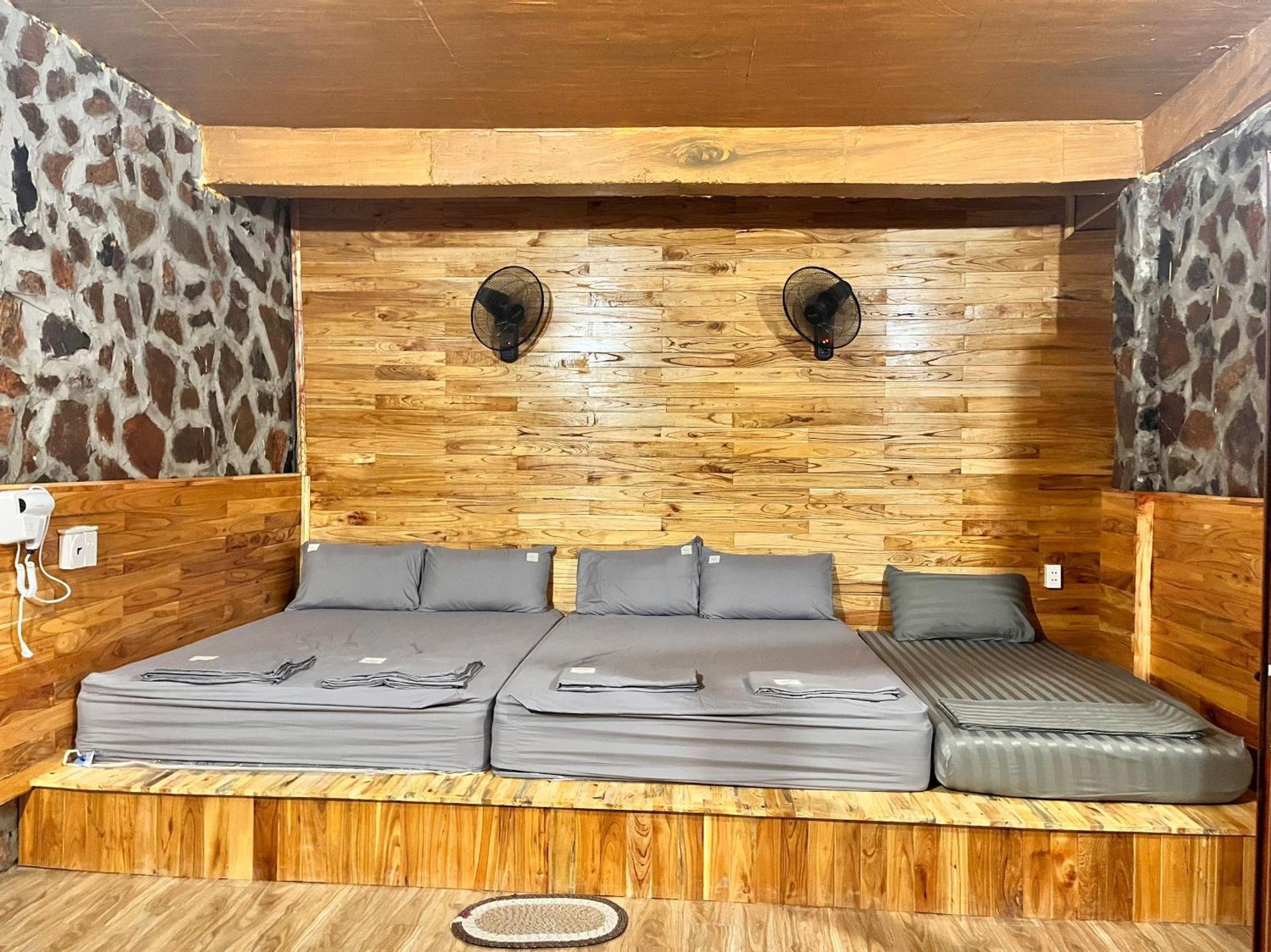 Tay Homestay Lang Da Co Khuoi Ky- Ban Gioc Као Банг Екстериор снимка