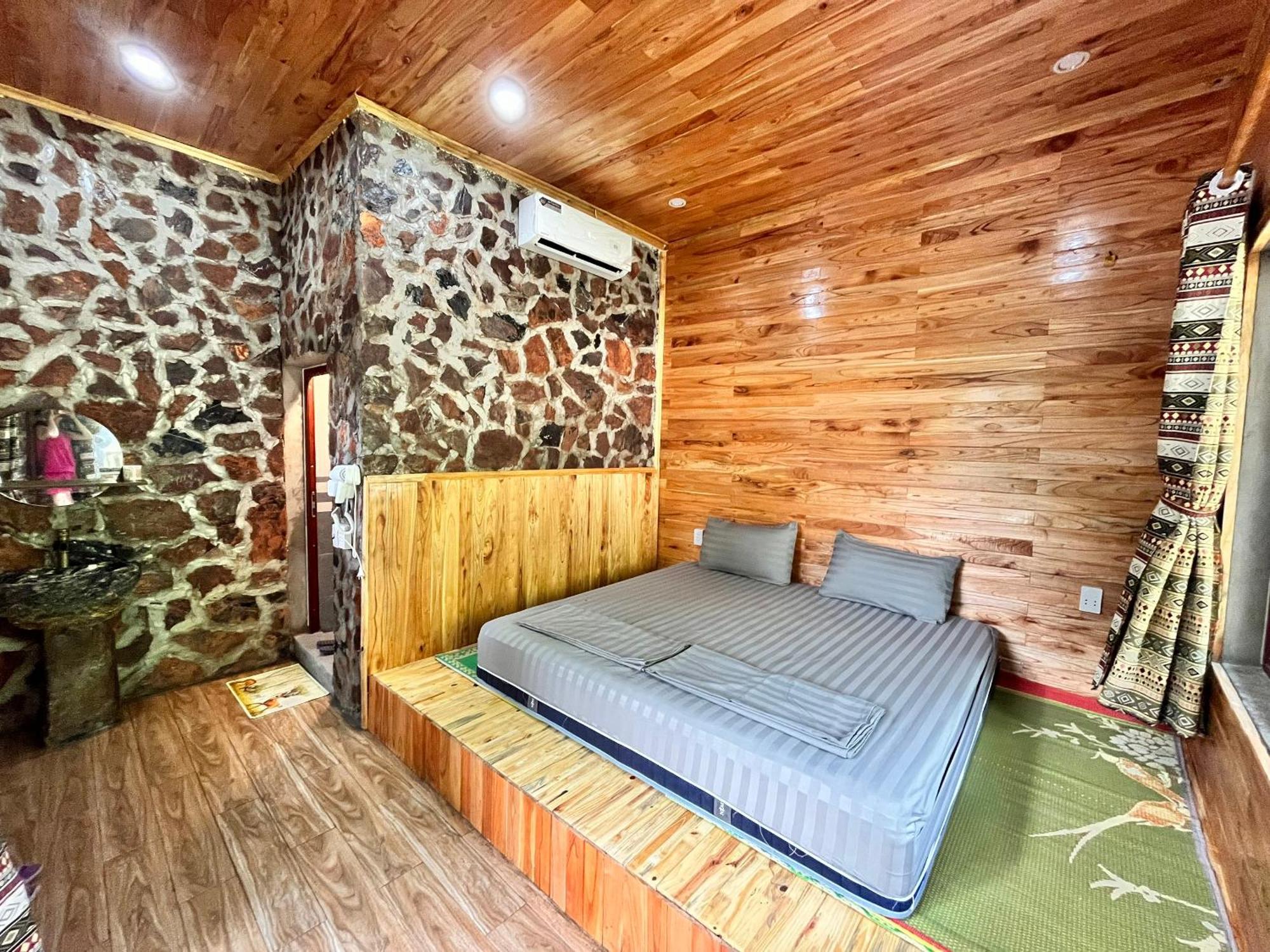 Tay Homestay Lang Da Co Khuoi Ky- Ban Gioc Као Банг Екстериор снимка